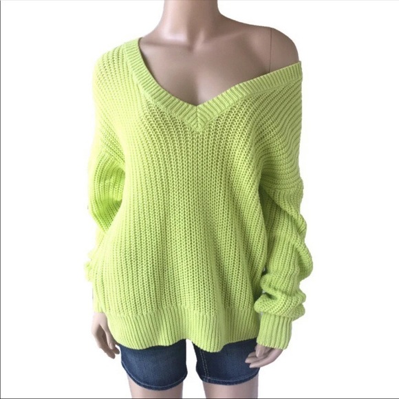 PINK Victoria’s Secret Heritage V Neck Sweater - Picture 3 of 7